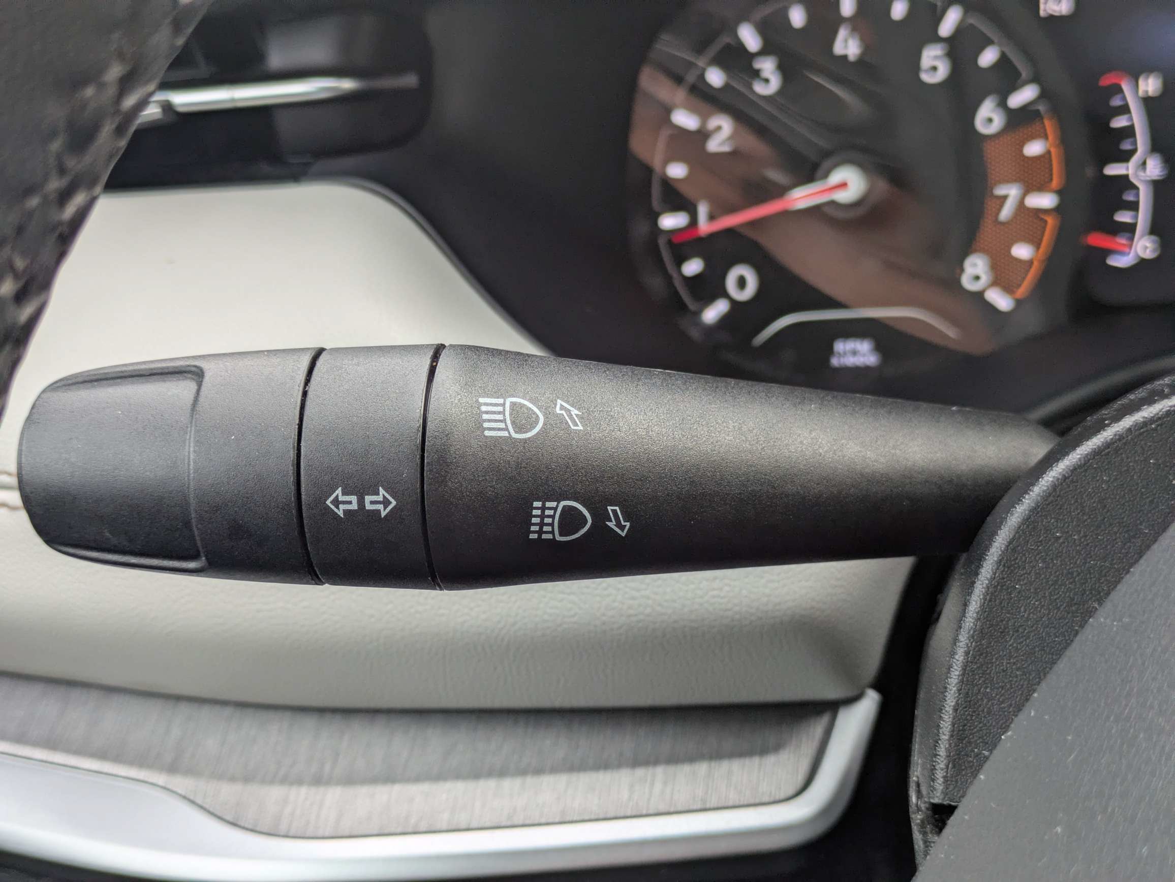 Used 2025 Jeep Compass Limited AWD/4WD image 25