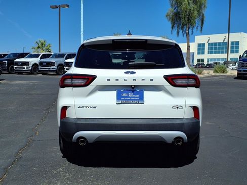 Certified 2023 Ford Escape Active FWD image 5