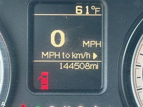 Used 2014 RAM 1500 Express image 35