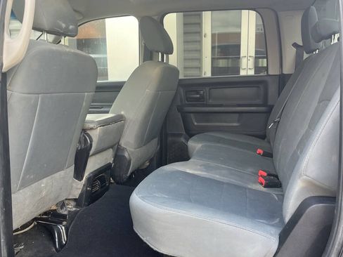 Used 2017 RAM 3500 Tradesman w/ Chrome Appearance Group AWD/4WD image 5