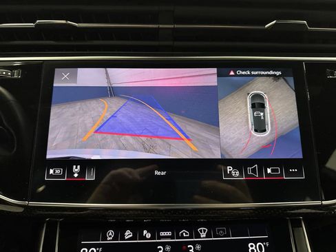 Used 2023 Audi SQ8 Prestige w/ Prestige Package image 11