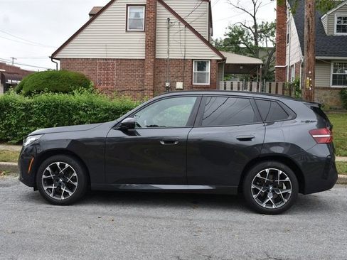 Used 2025 BMW X3 xDrive30i AWD/4WD image 5