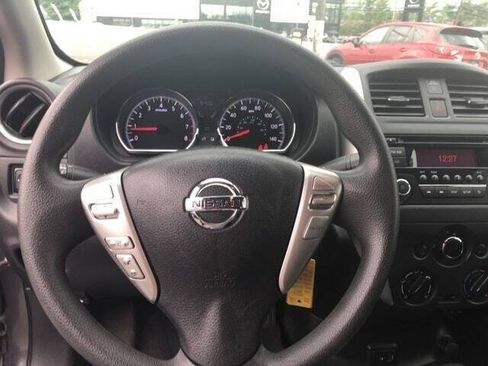 Used 2017 Nissan Versa SV FWD image 11