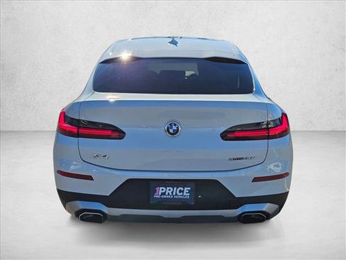 Used 2022 BMW X4 xDrive30i image 7