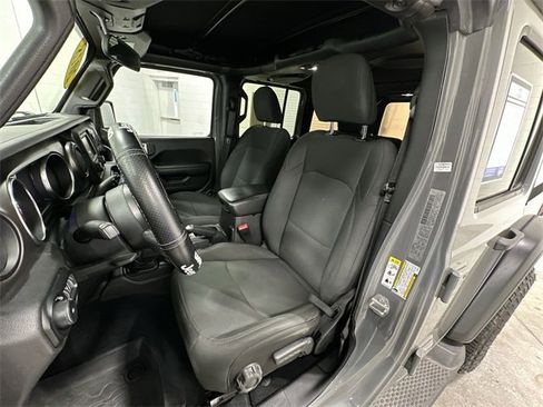 Used 2018 Jeep Wrangler Unlimited Sport S image 14