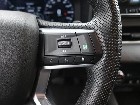 Used 2023 Mitsubishi Outlander SE AWD/4WD image 2