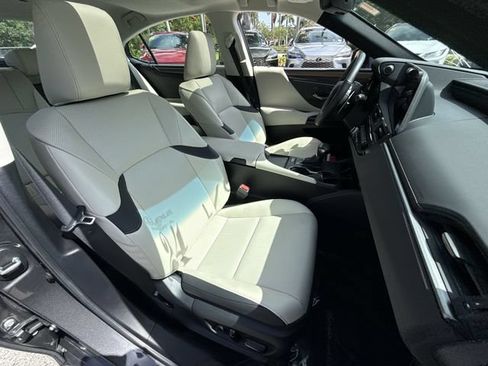 Certified 2024 Lexus ES 350 w/ Premium Package FWD image 26