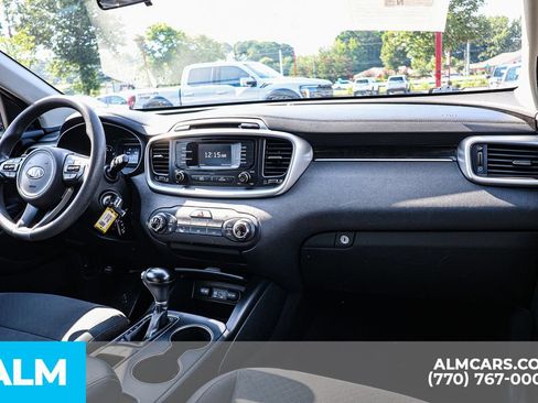 Used 2018 Kia Sorento L FWD image 30