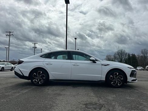 Used 2025 Hyundai Sonata SEL image 6