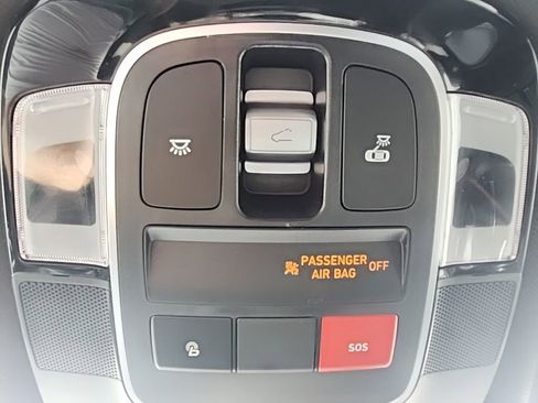 Used 2023 Hyundai Santa Cruz Limited image 34