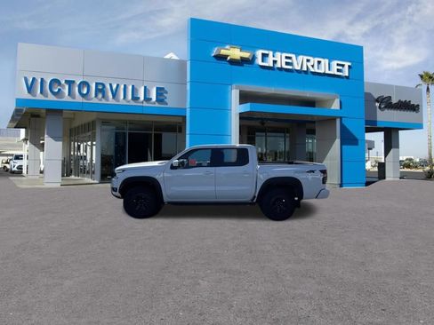 Used 2025 Nissan Frontier PRO-4X w/ Pro Premium Package AWD/4WD image 9