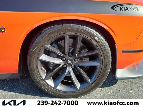 Used 2019 Dodge Challenger R/T Scat Pack w/ Driver Convenience Group RWD image 7