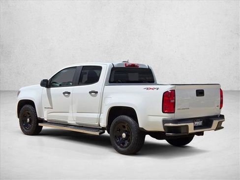 Used 2022 Chevrolet Colorado W/T w/ WT Convenience Package AWD/4WD image 7