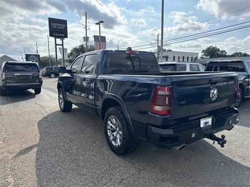 Used 2021 RAM 1500 Laramie w/ Sport Appearance Package image 9