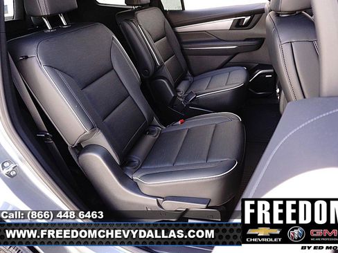 New 2026 Buick Enclave Sport Touring w/ Power Package FWD image 18