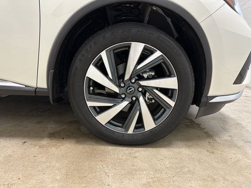 Used 2024 Nissan Murano SL AWD/4WD image 13