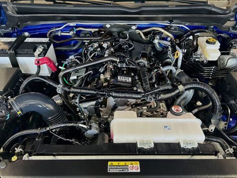 Used 2025 Toyota Tacoma SR5 RWD image 25