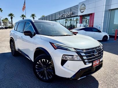 Certified 2024 Nissan Rogue Platinum w/ Platinum Premium Package