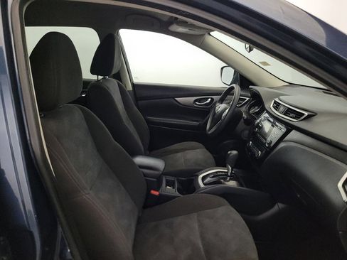 Used 2016 Nissan Rogue SV AWD/4WD image 21