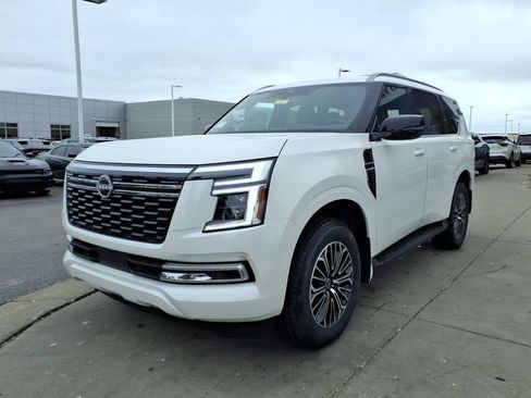 New 2026 Nissan Armada SL w/ Captain's Chari Seat Package AWD/4WD image 4