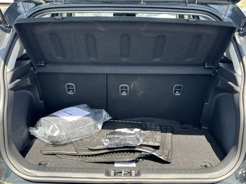 New 2026 Hyundai Venue SE FWD image 26