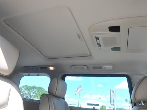 Used 2012 Nissan Quest LE w/ Value Cargo Pkg FWD image 20