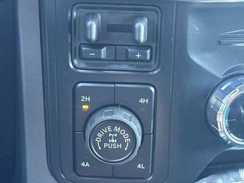 New 2025 Ford F150 Lariat w/ Equipment Group 501A Mid image 18