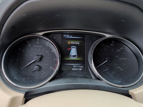 Used 2015 Nissan Rogue SV image 11