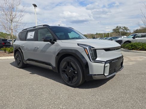 New 2026 Kia EV9 GT-Line image 2