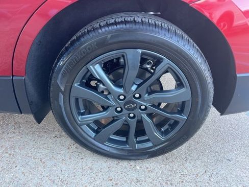 Used 2023 Chevrolet Equinox RS image 6