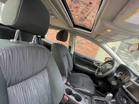 Used 2019 Nissan Sentra SV w/ Special Edition Package image 19