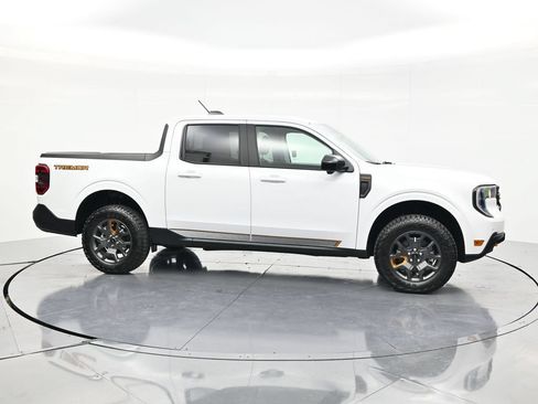 Used 2025 Ford Maverick Tremor AWD/4WD image 4