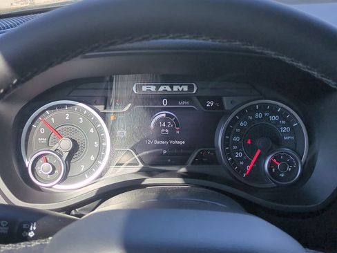 New 2026 RAM 1500 4x4 Crew Cab image 28