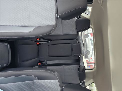 Used 2017 Ford Escape SE FWD image 21