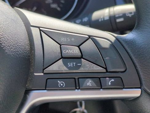 Used 2021 Nissan Rogue Sport S FWD image 17