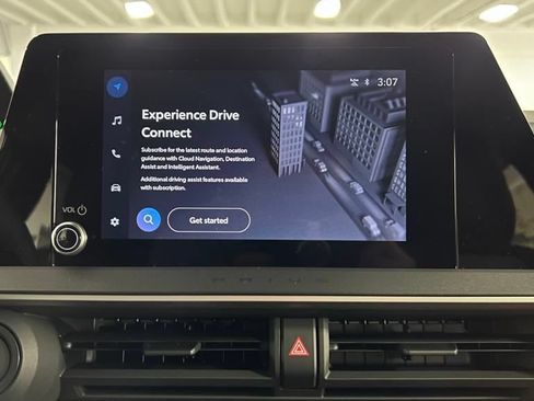 New 2026 Toyota Prius Plug-In Hybrid FWD image 28