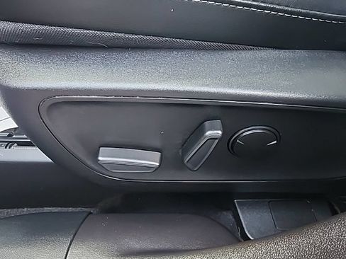 Used 2023 Ford Escape Platinum AWD/4WD image 25
