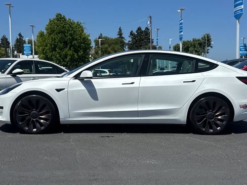 Used 2023 Tesla Model 3 Performance AWD/4WD image 2