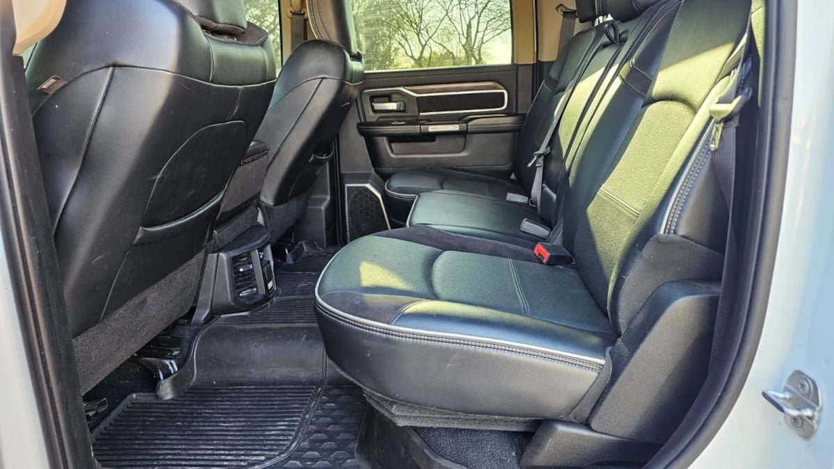 Used 2019 RAM 3500 Laramie AWD/4WD image 38