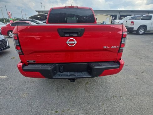 Used 2025 Nissan Frontier SL AWD/4WD image 4