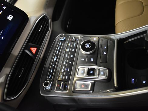 Used 2023 Hyundai Santa Fe SEL w/ Premium Package FWD image 21