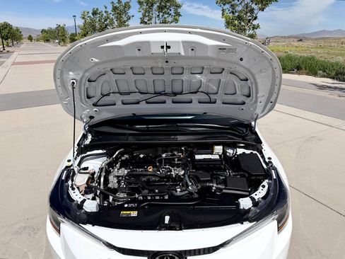 Used 2025 Toyota Corolla LE FWD image 18