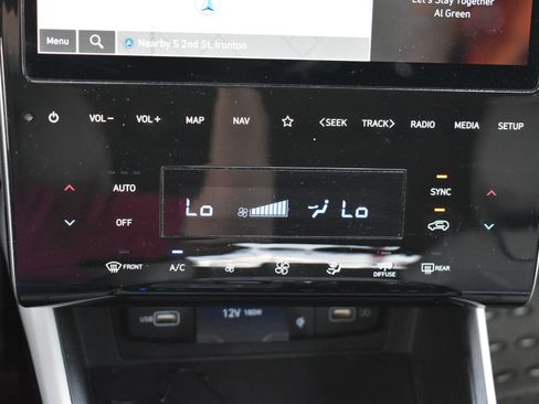 Used 2024 Hyundai Tucson Limited image 31