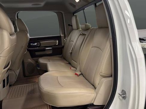 Used 2018 RAM 1500 Laramie AWD/4WD image 20