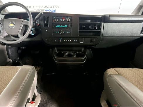 Used 2023 Chevrolet Express 3500 LT w/ LT Preferred Equipment Group RWD image 11