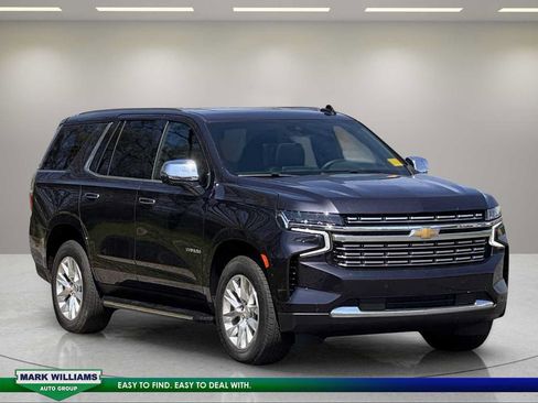 Used 2023 Chevrolet Tahoe Premier w/ Advanced Technology Package AWD/4WD image 1