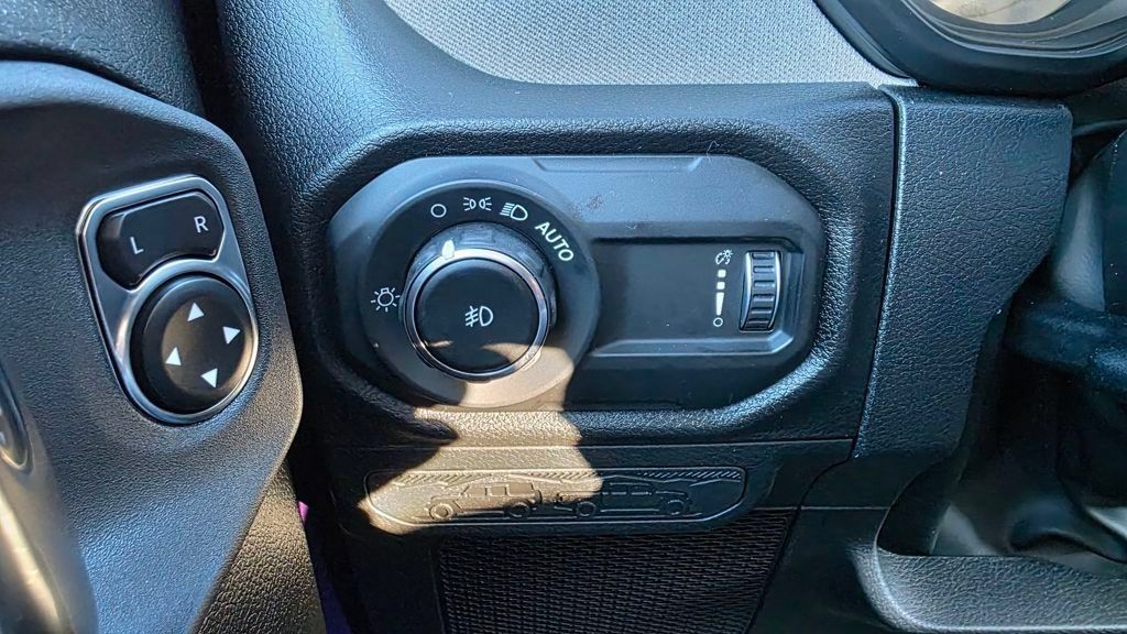 New 2026 Jeep Wrangler Unlimited Sport AWD/4WD image 28
