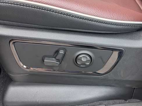New 2026 RAM 1500 Limited AWD/4WD image 13
