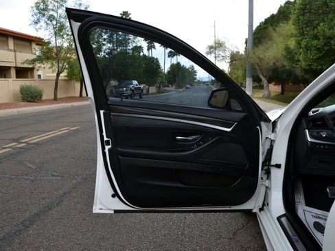 Used 2016 BMW 535i xDrive Sedan image 11