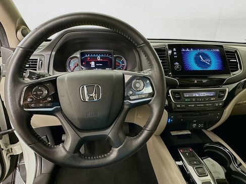 Certified 2019 Honda Pilot Elite image 11
